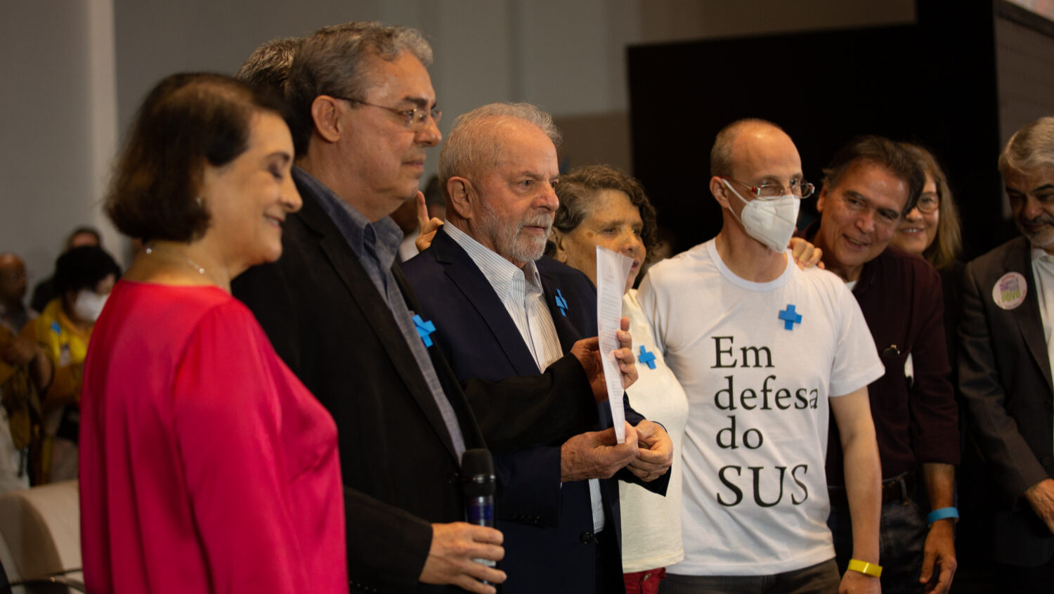 Frente pela Vida: um novo livro para pensar seu passado e seu futuro